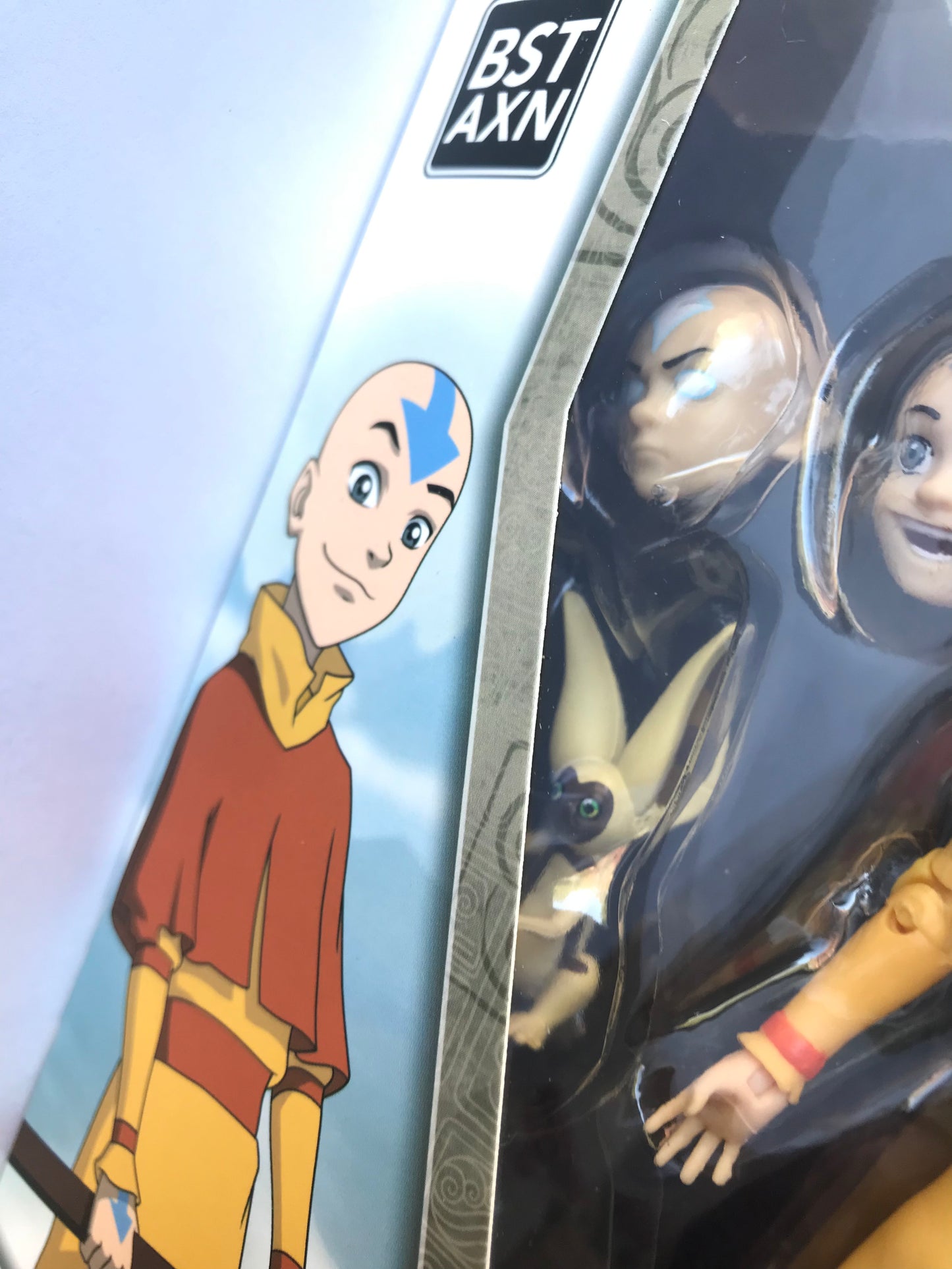 The Loyal Subjects BST AXN Avatar: The Last Airbender Aang Action Figure with Accessories (+ Momo)