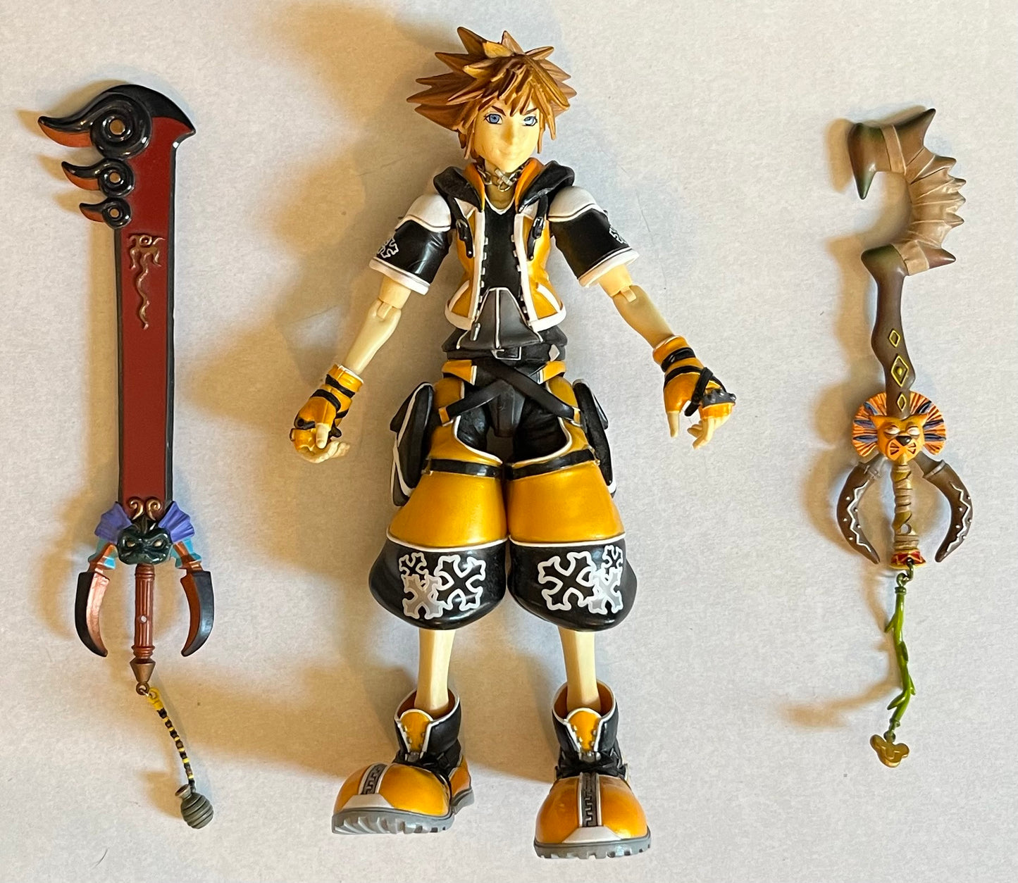 Play Arts Kingdom Hearts II Master Form Sora Figure (Used)