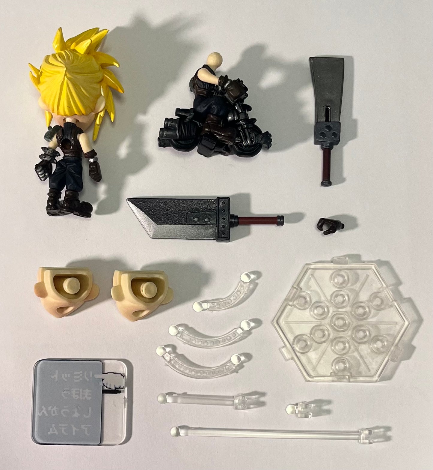 Trading Arts Kai Final Fantasy VII (7) Cloud Strife Mini Figure (Used) (Incomplete)