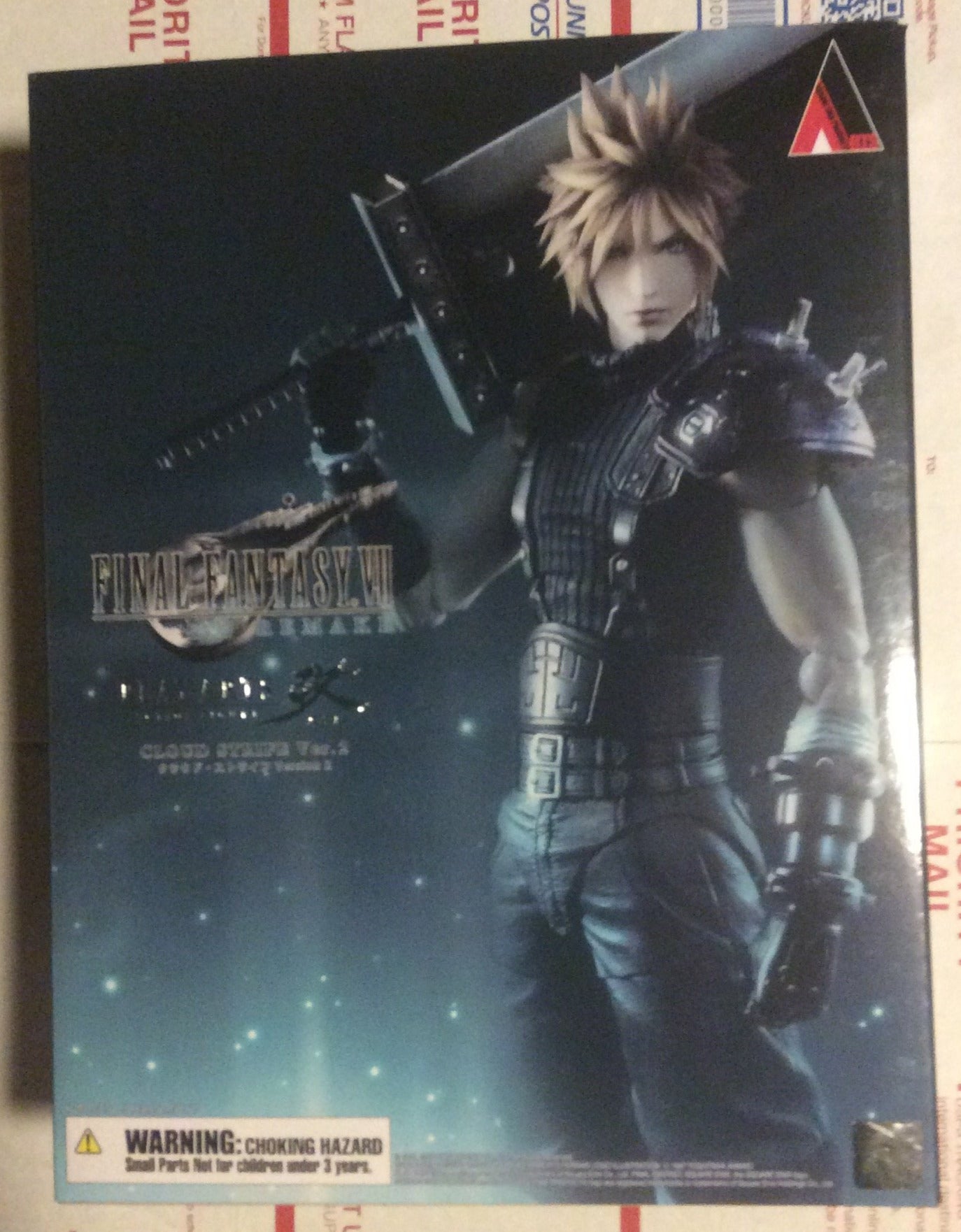 Play Arts Kai Cloud Strife Final Fantasy VII Remake (Used)