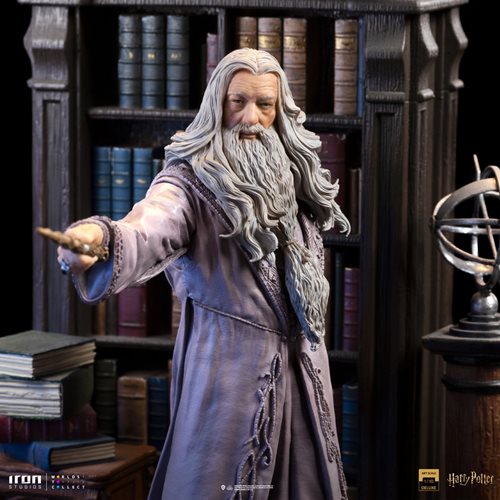 Iron Studios Harry Potter Albus Dumbledore Deluxe Art 1:10 Scale Statue (Pre-Order)