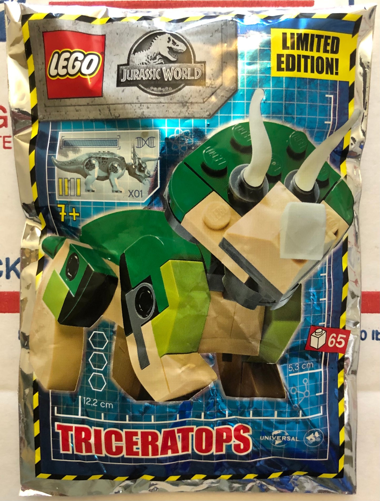 LEGO Jurassic World Triceratops Limited Edition Foil Pack Bag Build Set 122006