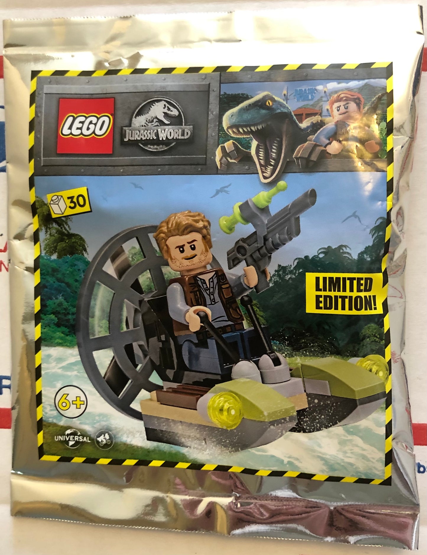 LEGO Jurassic World Owen with Airboat Limited Edition Minifigure Foil Pack Bag Set 122220