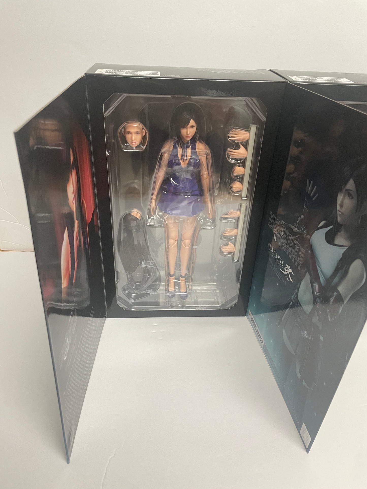 Play Arts Kai Final Fantasy VII Remake Tifa & Tifa Dress Ver. BUNDLE/LOT